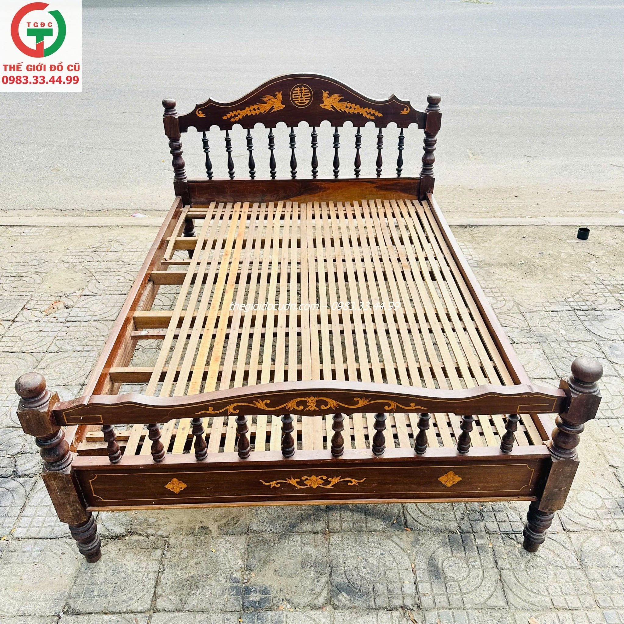 Giường gỗ kiểu xưa thanh lý