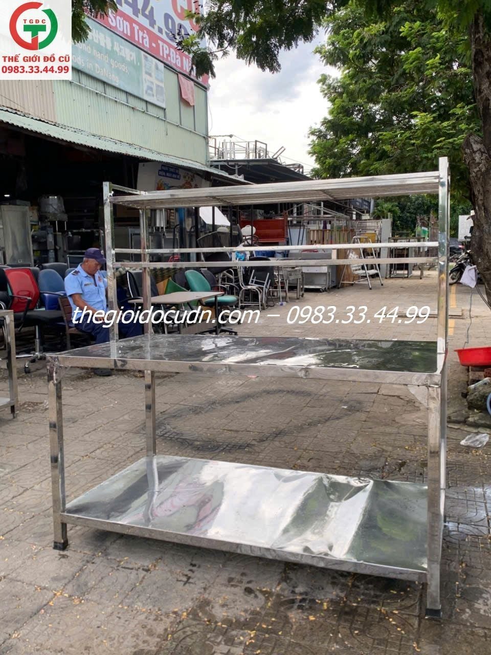 Bàn chế biến 2 tầng thanh lý