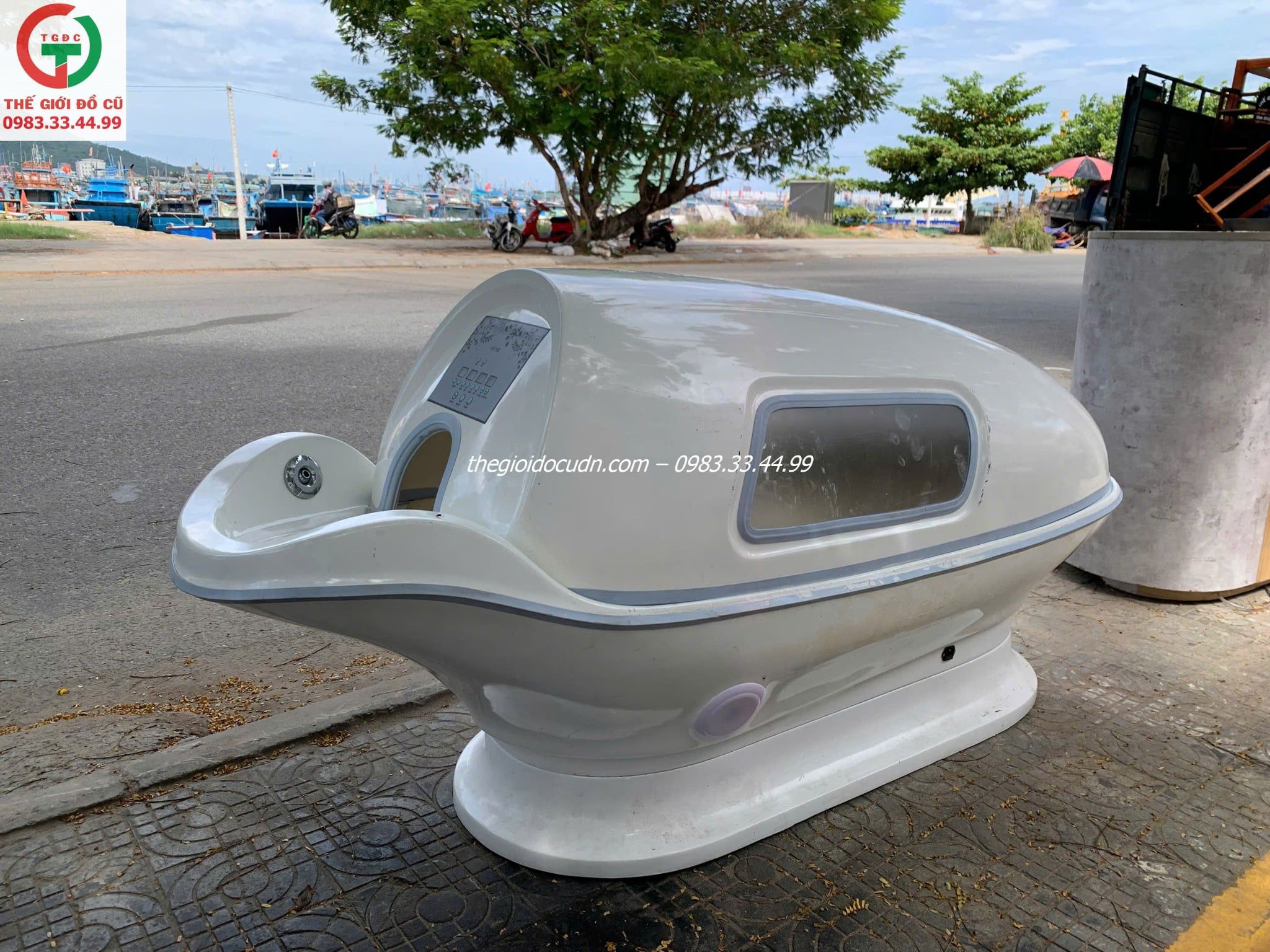 Máy phi thuyền tắm trắng thanh lý