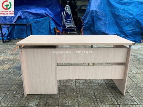 Bàn làm việc thanh lý