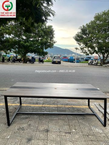 Bàn làm việc thanh lý