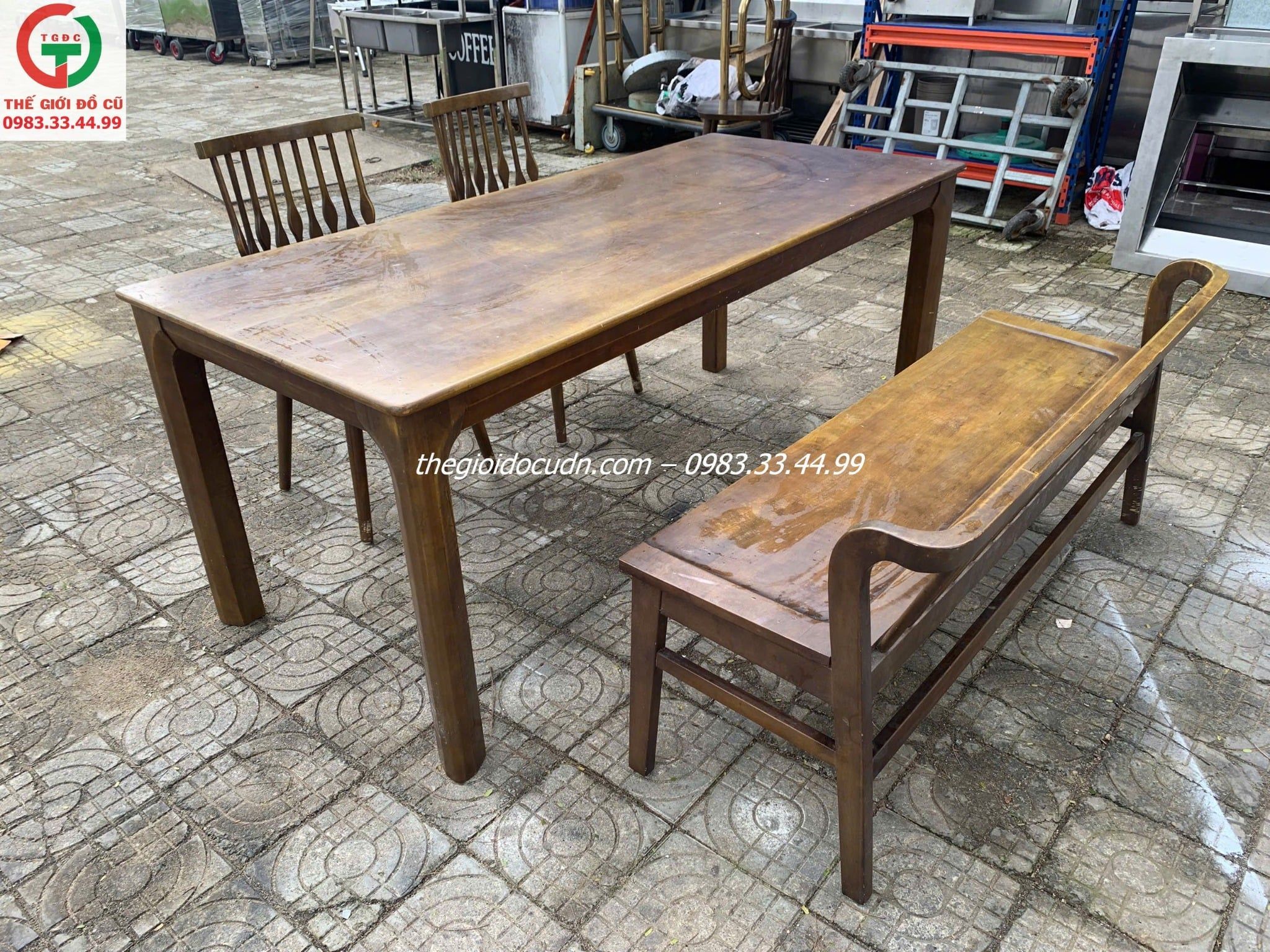 Bộ bàn ăn thanh lý