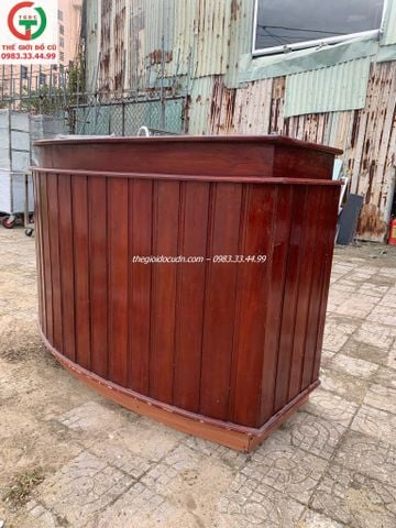 Quầy thu ngân lễ tân thanh lý