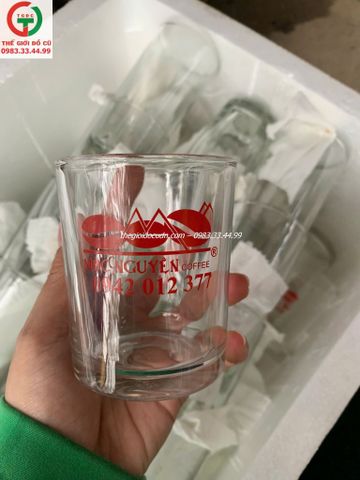 Ly thủy tinh thanh lý