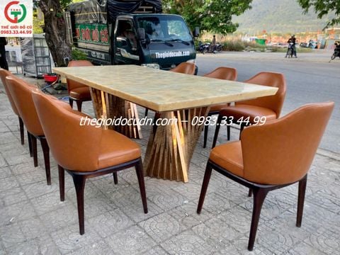 Combo bàn đá kèm ghế thanh lý