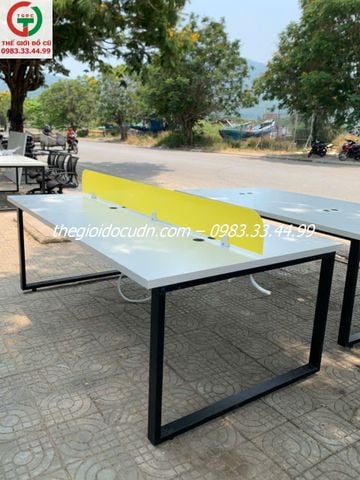 Bàn làm việc, bàn họp thanh lý