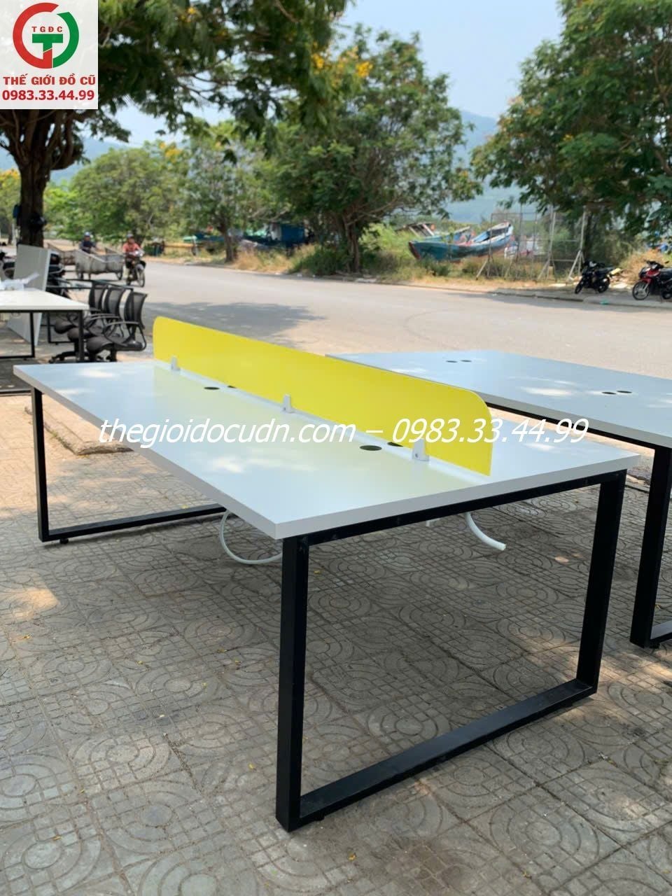 Bàn làm việc, bàn họp thanh lý