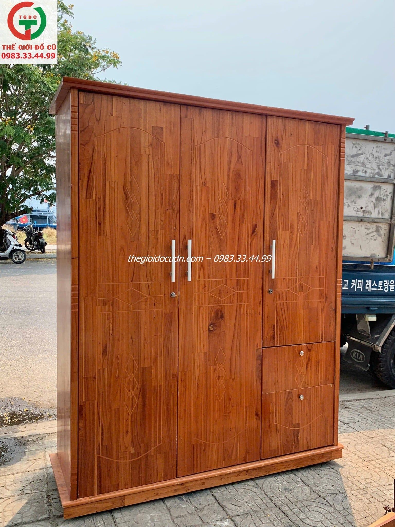 Tủ áo gỗ thanh lý