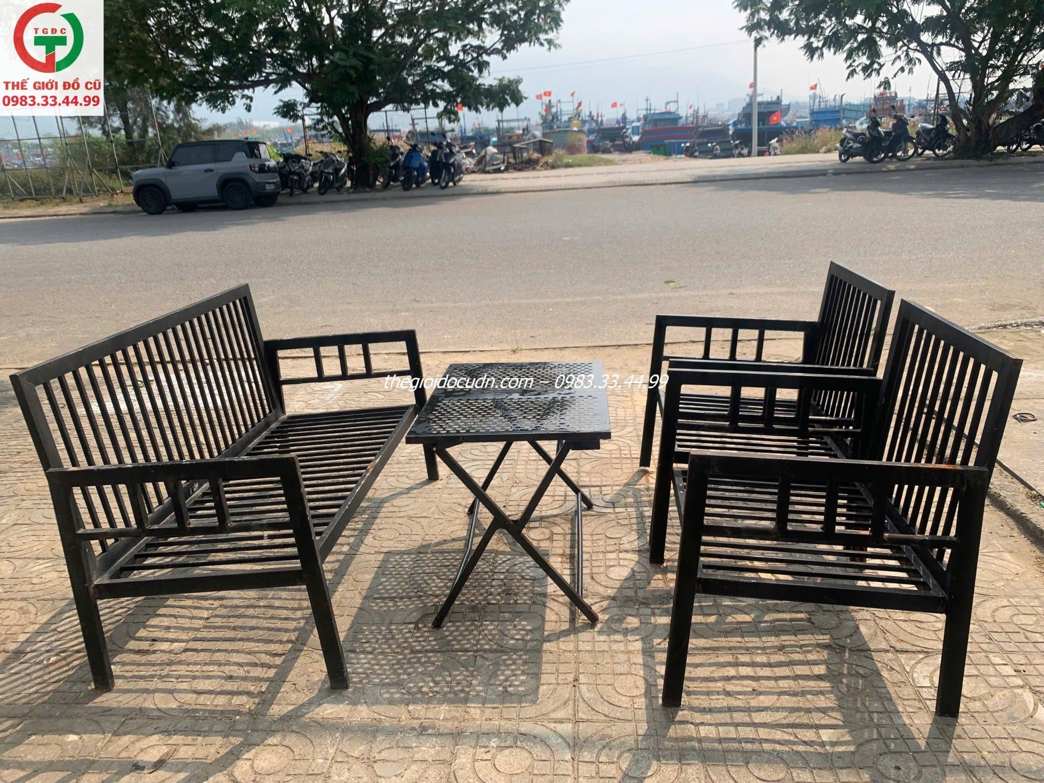 Bàn ghế cafe thanh lý