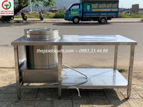 Nồi phở kèm bàn chế biến thanh lý