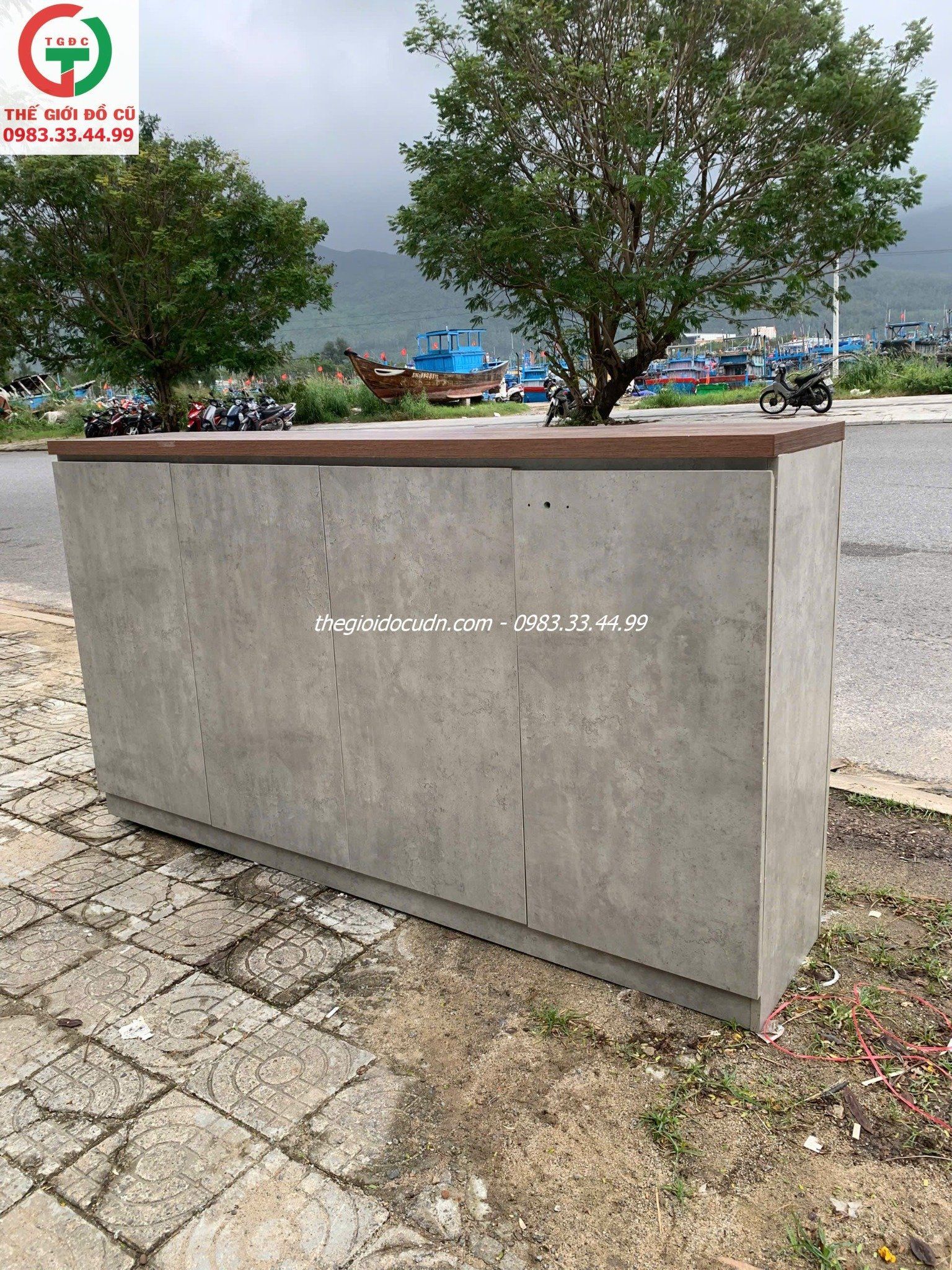 Kệ tủ trưng bày thanh lý