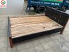 Giường gỗ thanh lý