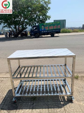 Xe đẩy dọn bàn thanh lý