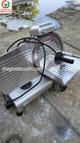 Máy cắt thịt thanh lý