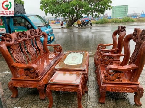 Salon gỗ thanh lý