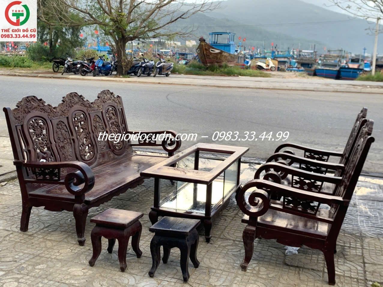 Salon gỗ thanh lý