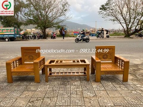 Salon gỗ thanh lý