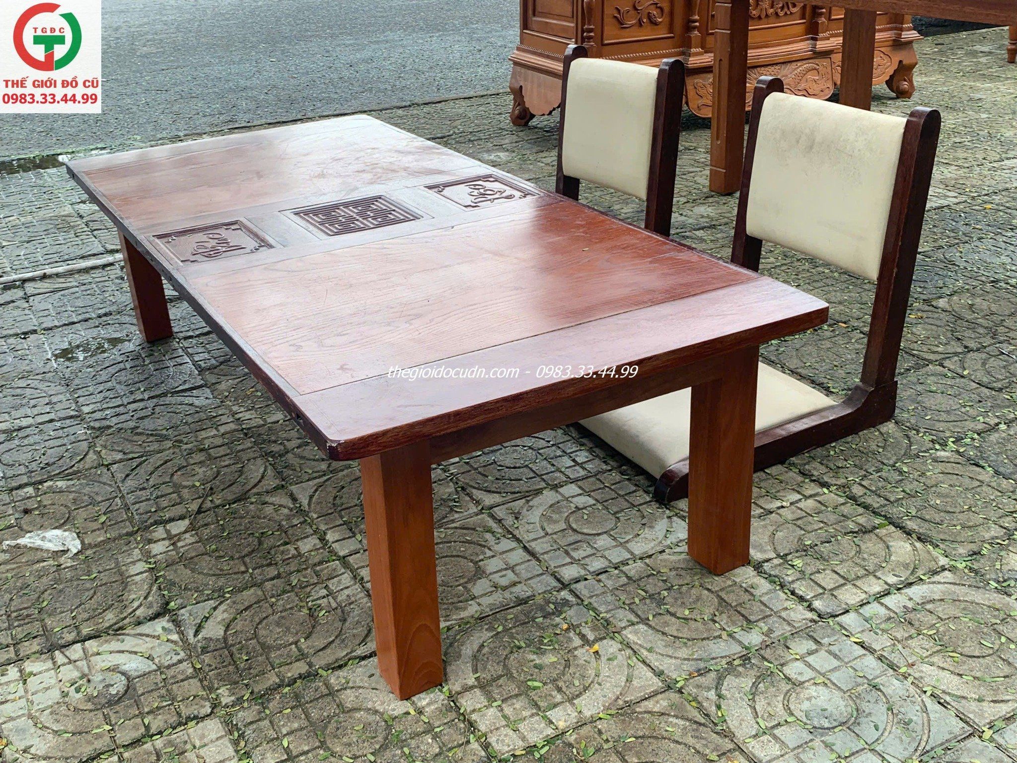 Bàn bệt thanh lý