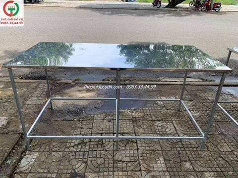 Bàn sơ chế thực phẩm thanh lý