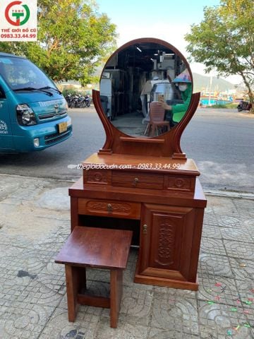 Bàn trang điểm thanh lý