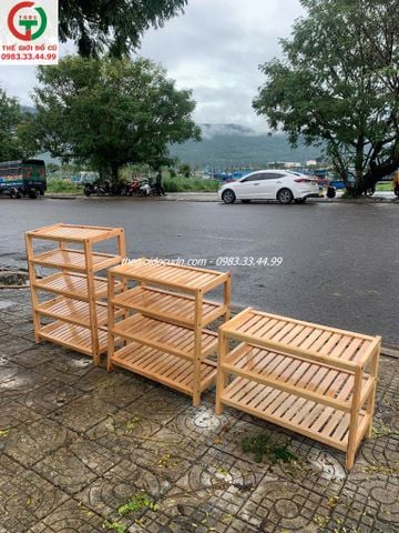 Kệ gỗ thanh lý