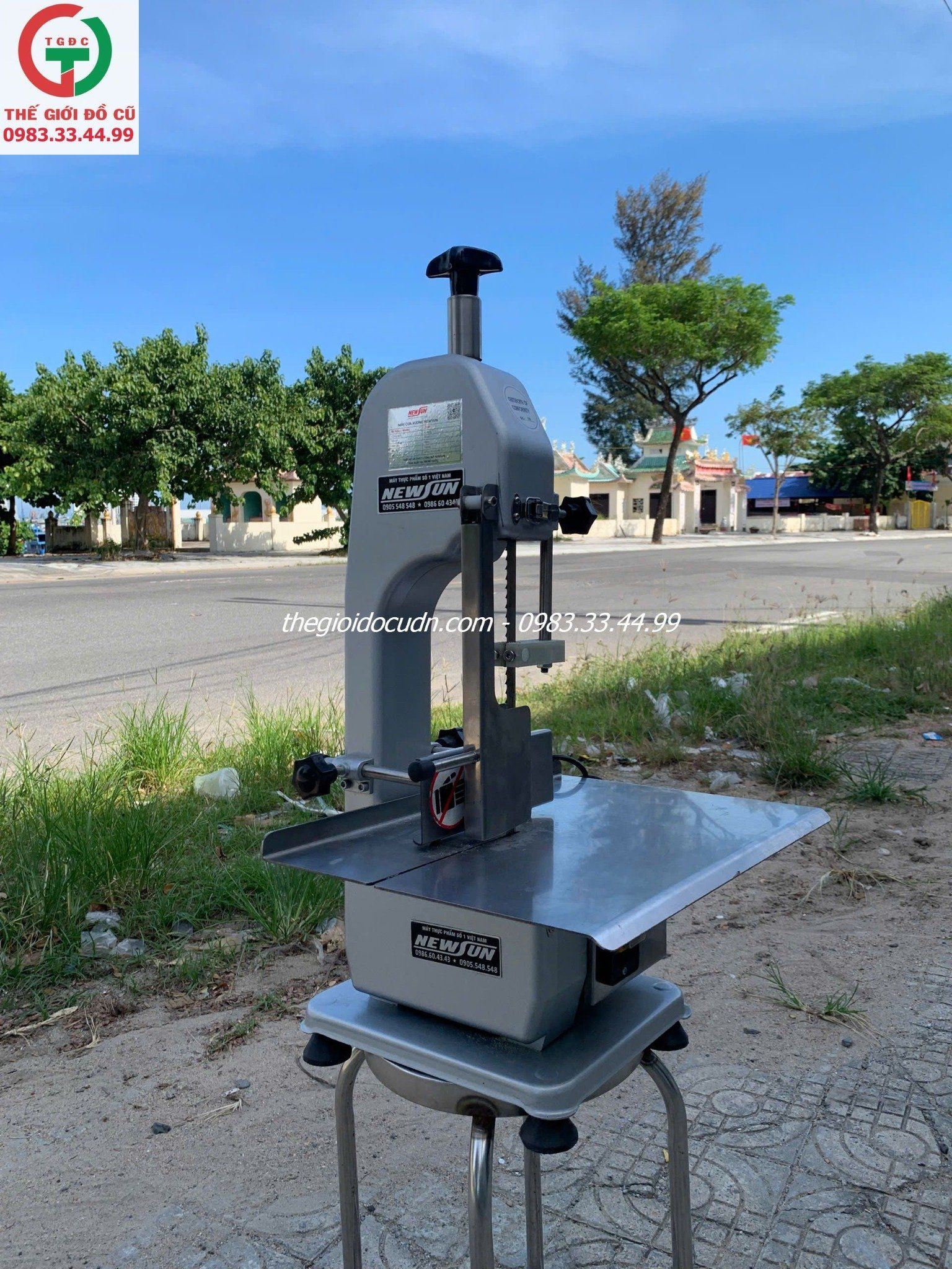 Máy cưa xương thanh lý