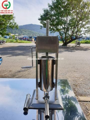 Máy đùn xúc xích, lạp xưởng thanh lý