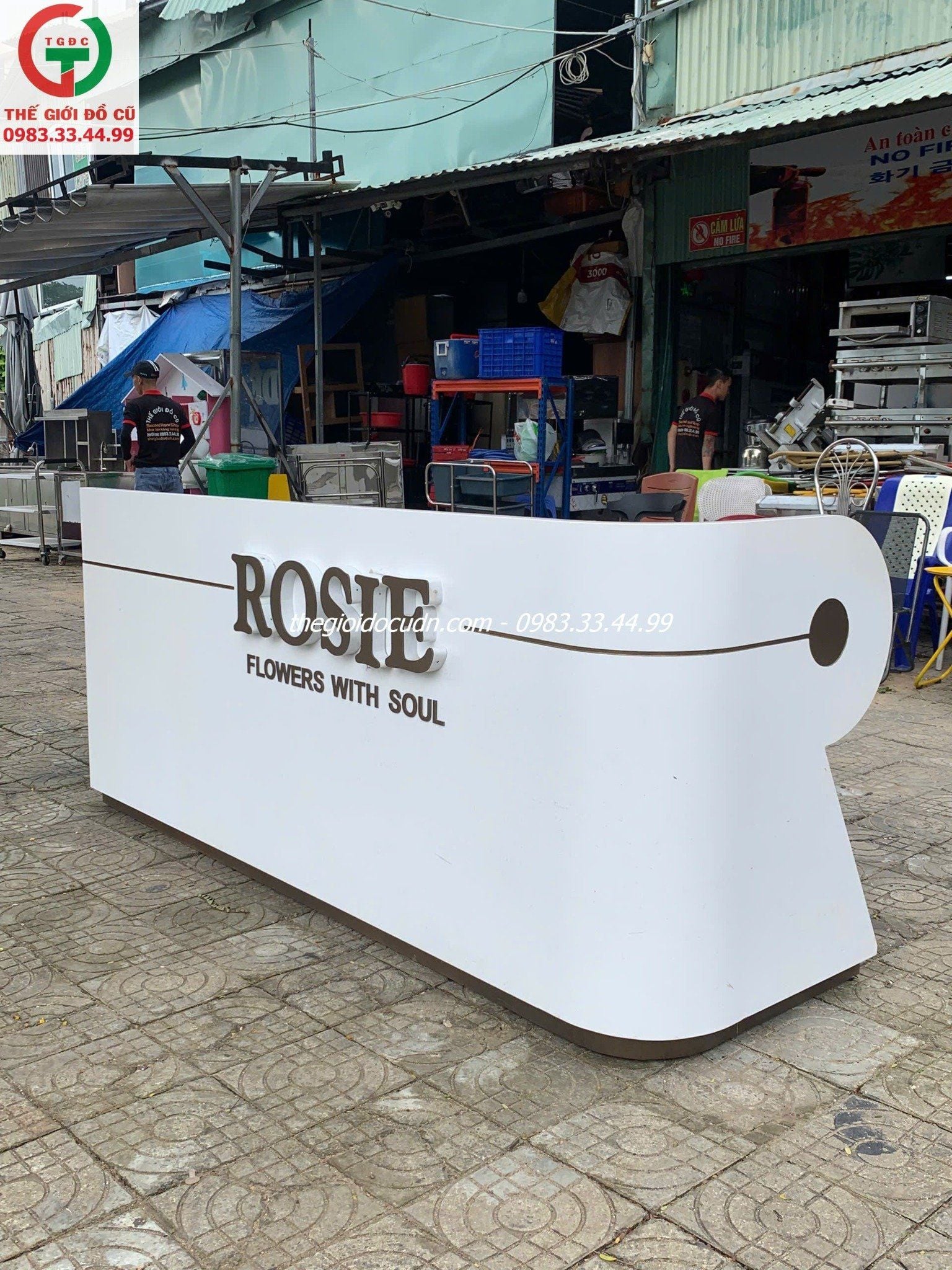 Quầy bar, quầy lễ tân thanh lý