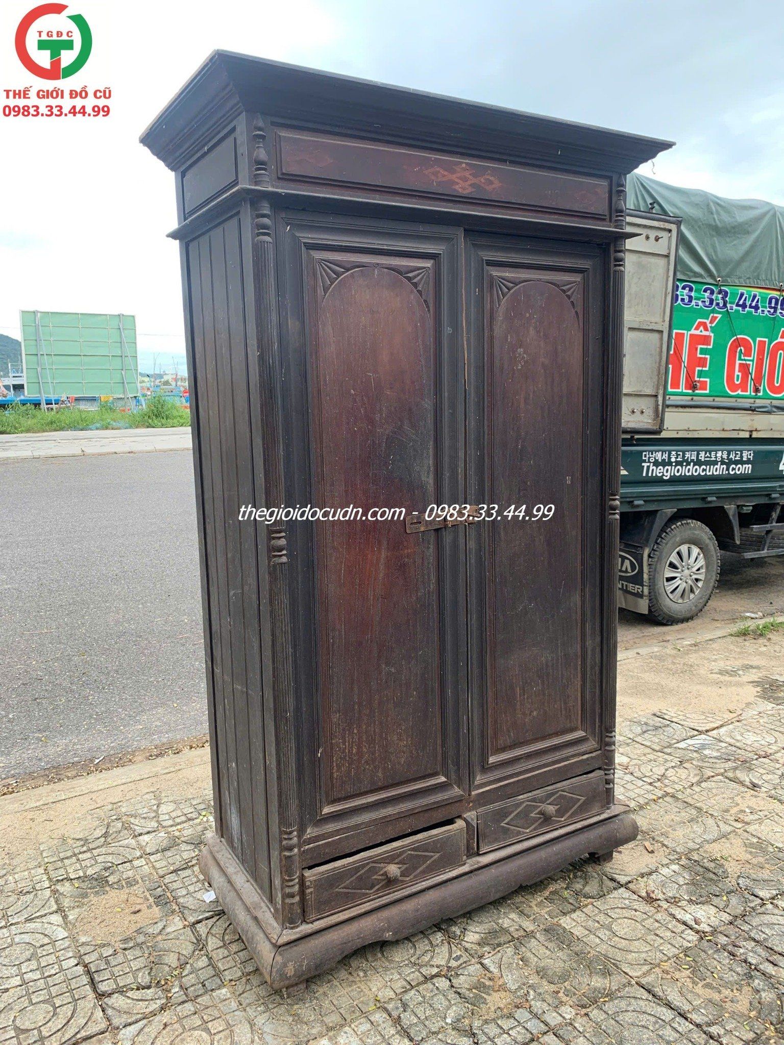 Tủ gỗ xưa thanh lý