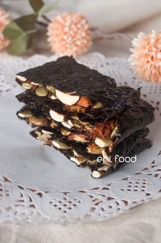 Snack rong biển kẹp hạt không đường healthy