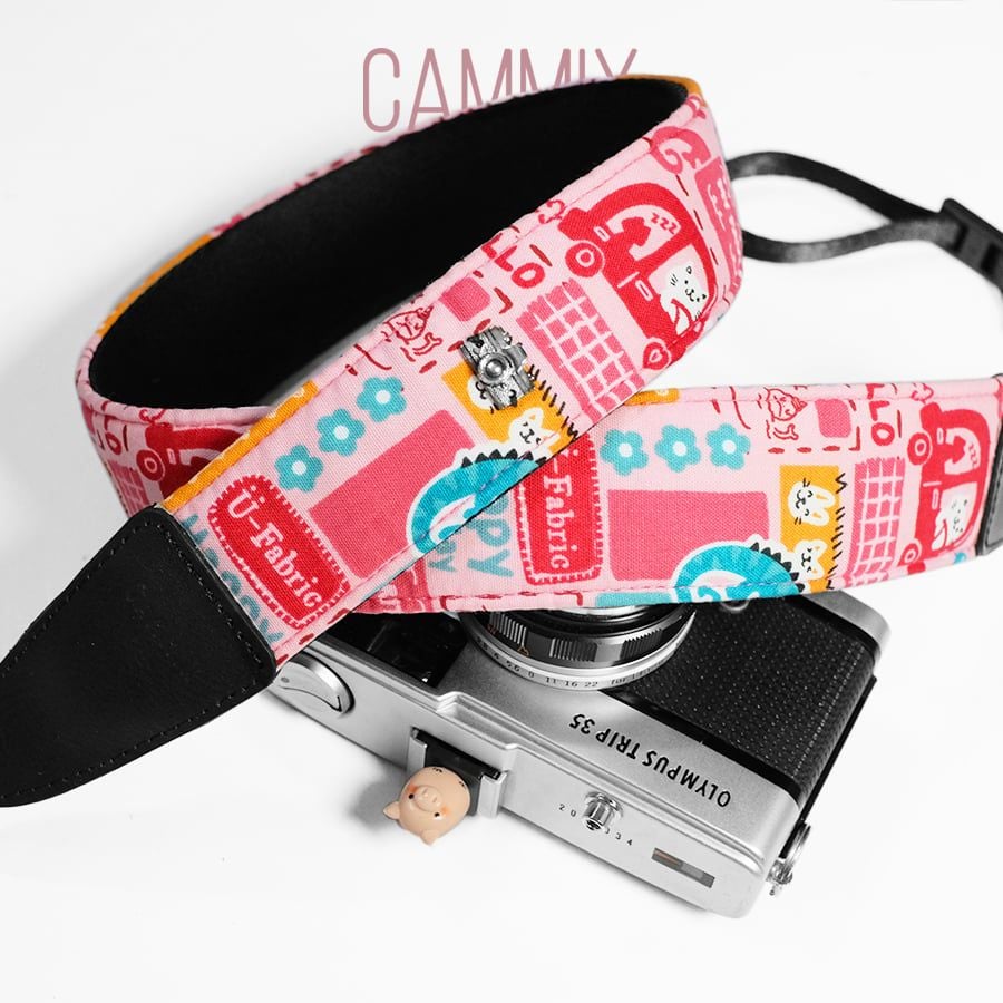 Dây đeo máy ảnh - Dolly - Mèo - Hồng -  Dành cho máy Fuji, Canon, Nikon, Leica, Olympus.. - Camera strap - MadebyCamm
