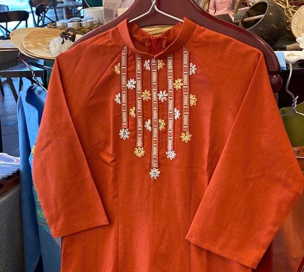  AD Linen bột - Cam đất - Thổ cẩm & thêu hoa 