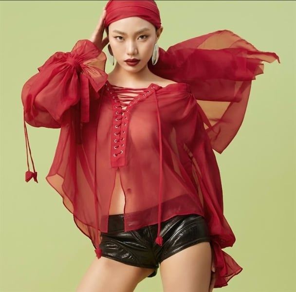  TSUN Victoria Shirts - Sơ Mi Cách Điệu Bẹt Vai 