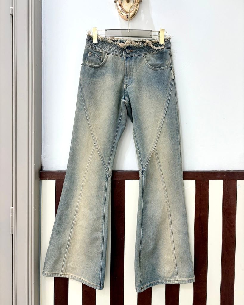  TSUN Noir Flared Pants - Quần Jeans Ống Loe 