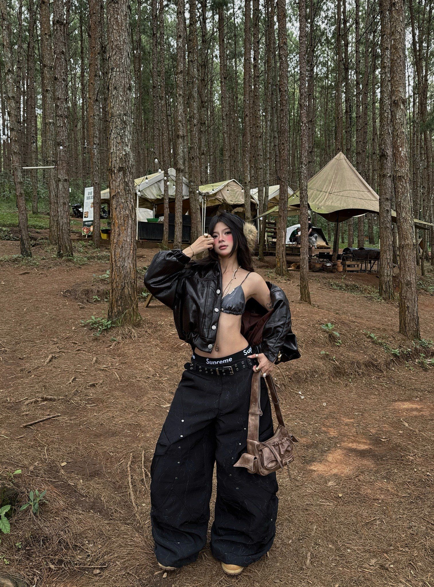  TSUN Thunder Cargo Wide-Leg Pants Black - Quần Dài Túi Hộp Ống Rộng Phối Đinh Tán Đen 