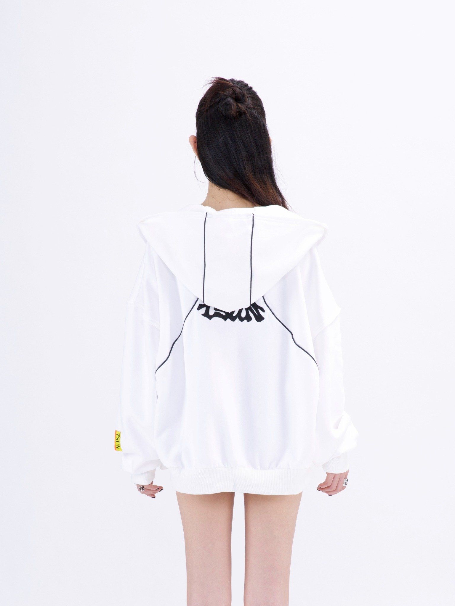  TSUN Áo Khoác Nỉ Trắng - Hoodie Woo Logo White 
