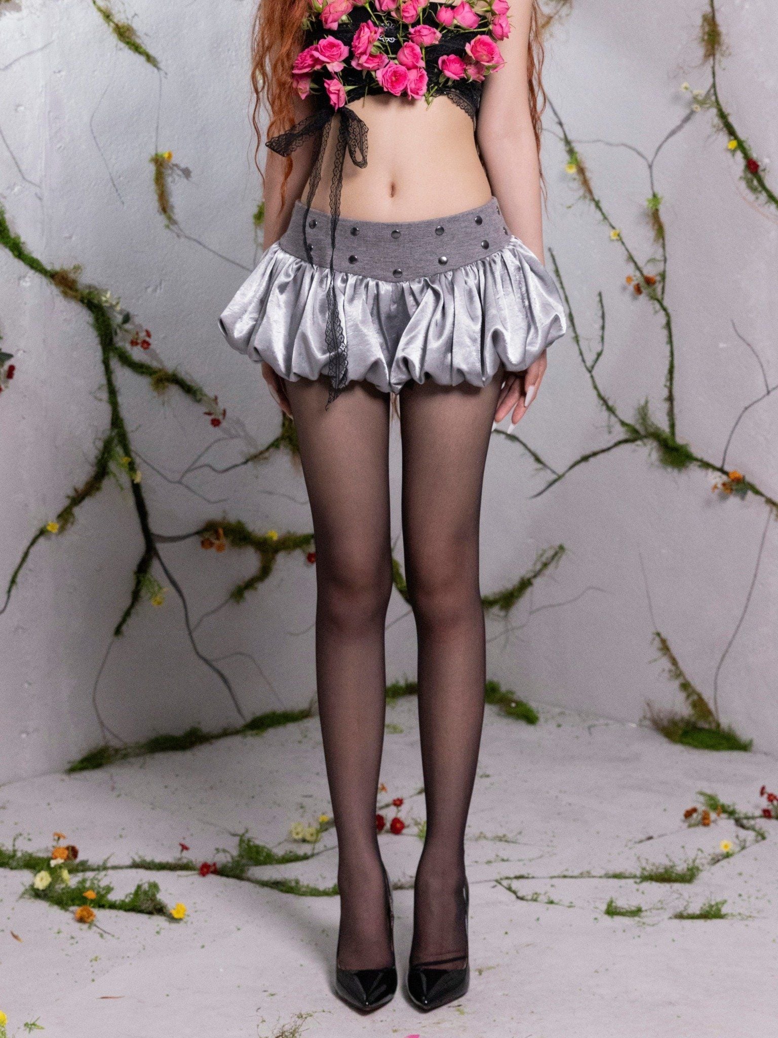  TSUN Nyx Pumpkin Short Grey - Quần Váy Bí Xám Da Bóng Phối Đinh Tán 