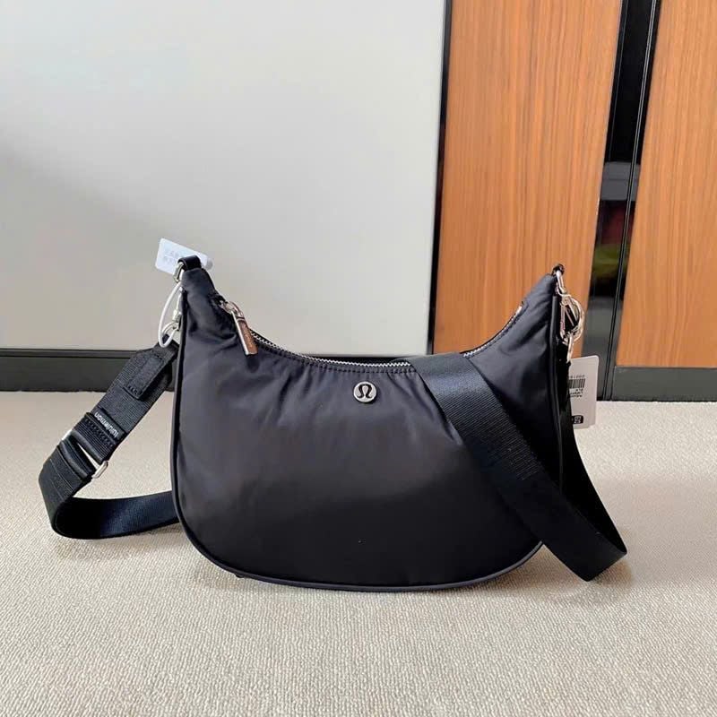  Túi Đeo Vai Nhỏ Gọn City Essentials 3L Lululemon– Túi Shoulder Bag Mini Đa Phong Cách Nhỏ Gọn Unisex 