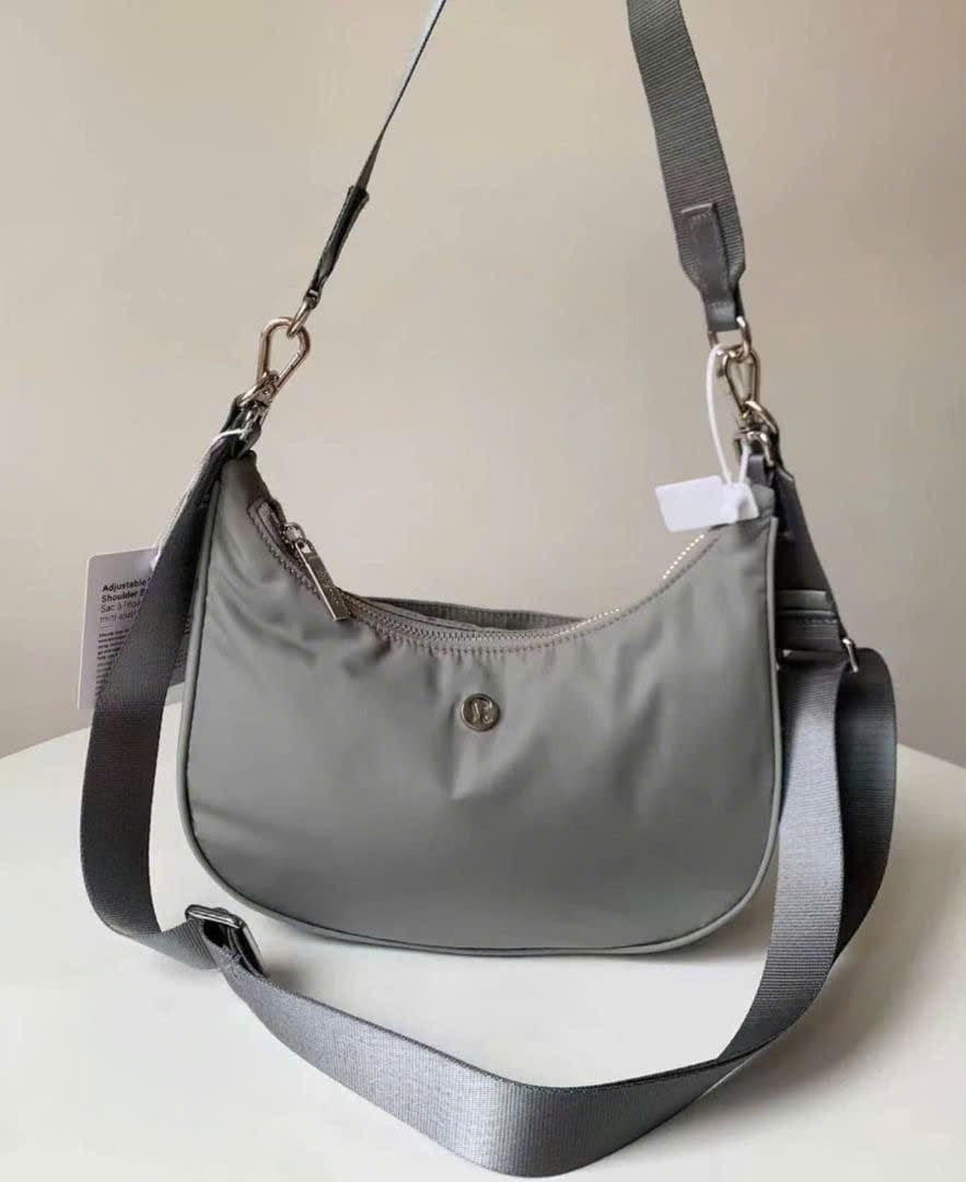  Túi Đeo Vai Nhỏ Gọn City Essentials 3L Lululemon– Túi Shoulder Bag Mini Đa Phong Cách Nhỏ Gọn Unisex 