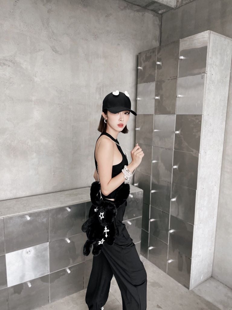  P224 TÚI THỎ ĐEN TRẮNG 