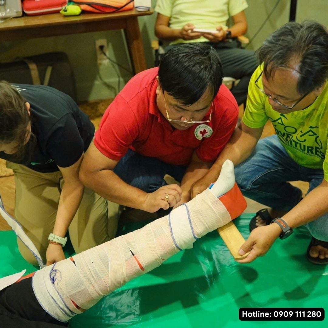  Túi Sơ Cứu Du Lịch, Thể Thao - SGB 