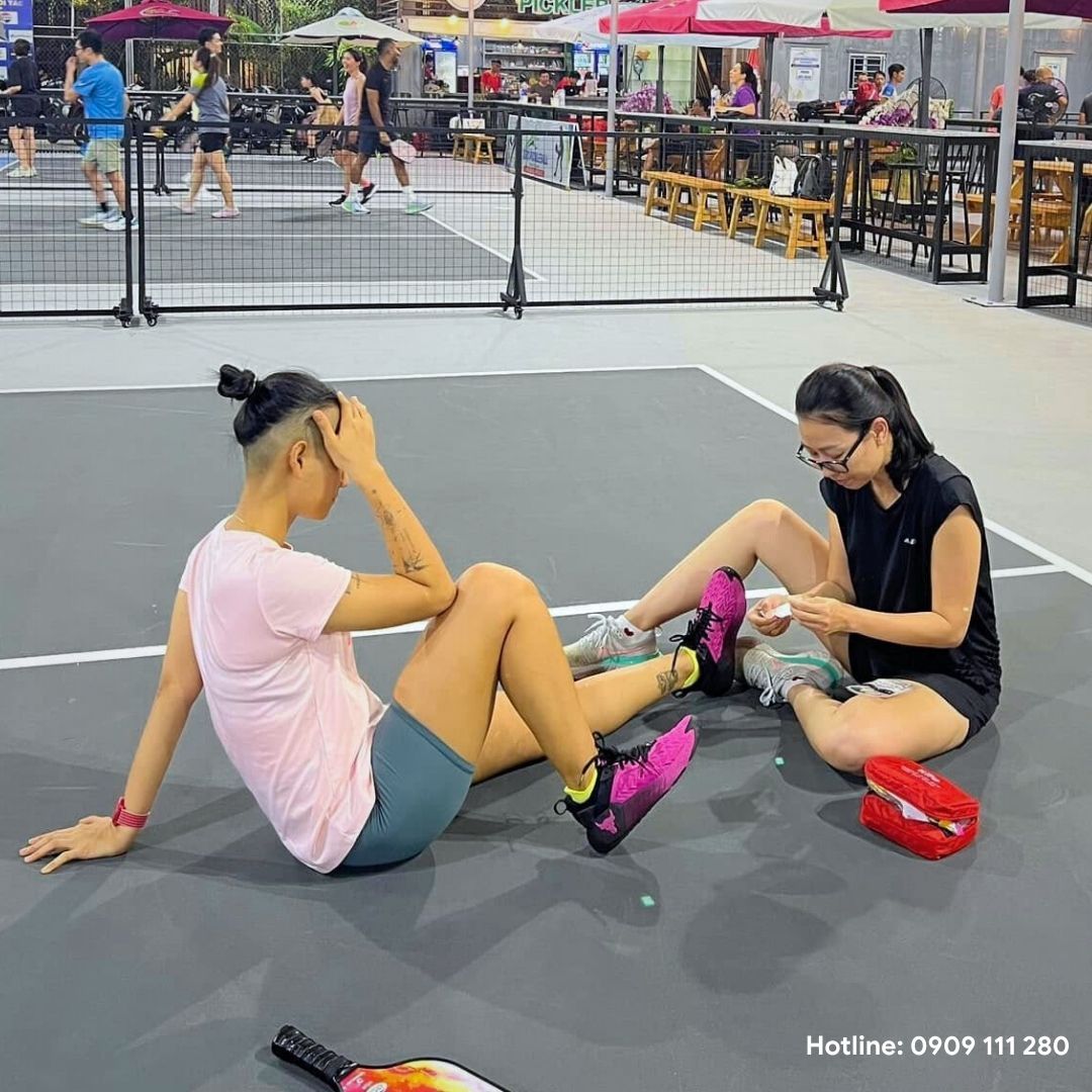  Túi sơ cứu cho phòng gym, sân thể thao, pickleball, bóng đá 