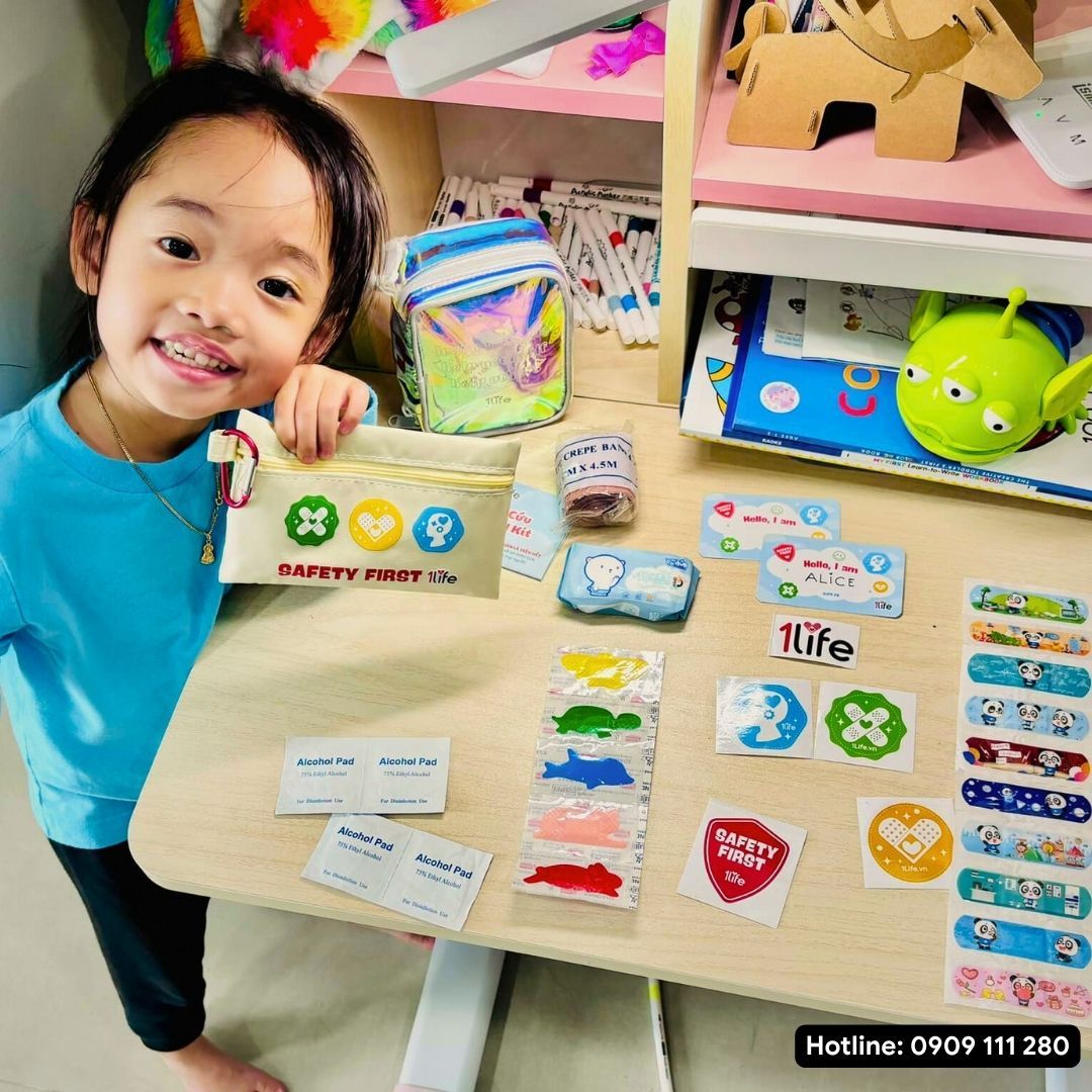  Túi Sơ Cứu Du Lịch, Thể Thao - SGB 