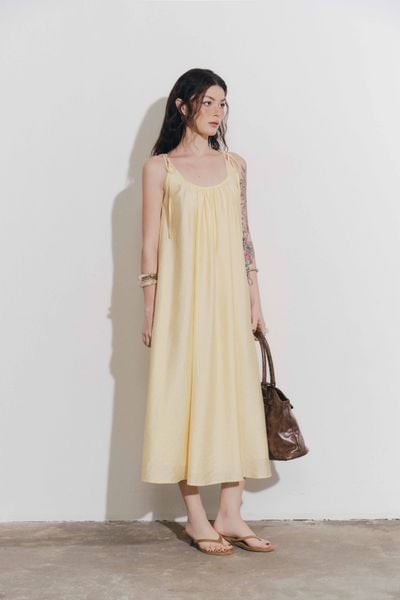  Đầm maxi nhún ngực - Vàng - D0718 