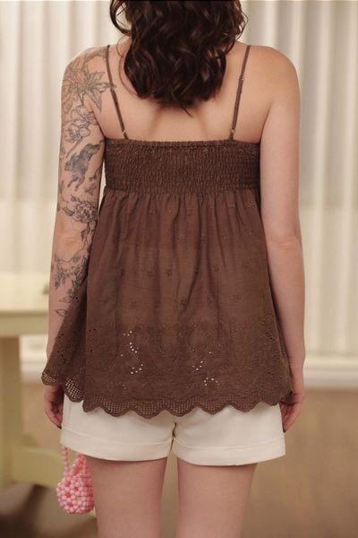  Áo kiểu vải đục lỗ - Nâu - T1153 