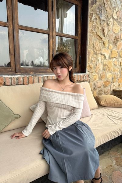  Áo trễ vai vải thun gân - Beige - T1010 