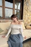  Áo trễ vai vải thun gân - Beige - T1010 
