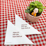 


																	 Khăn giấy ăn in logo CHẠM TRÀ 