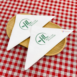 


																	 Khăn giấy ăn in logo Hoàng Lâm 