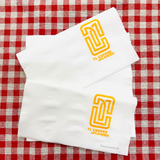 


																	 Khăn giấy ăn in logo TL COFFEE 